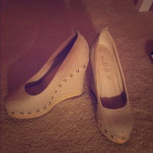 Aldo wedges